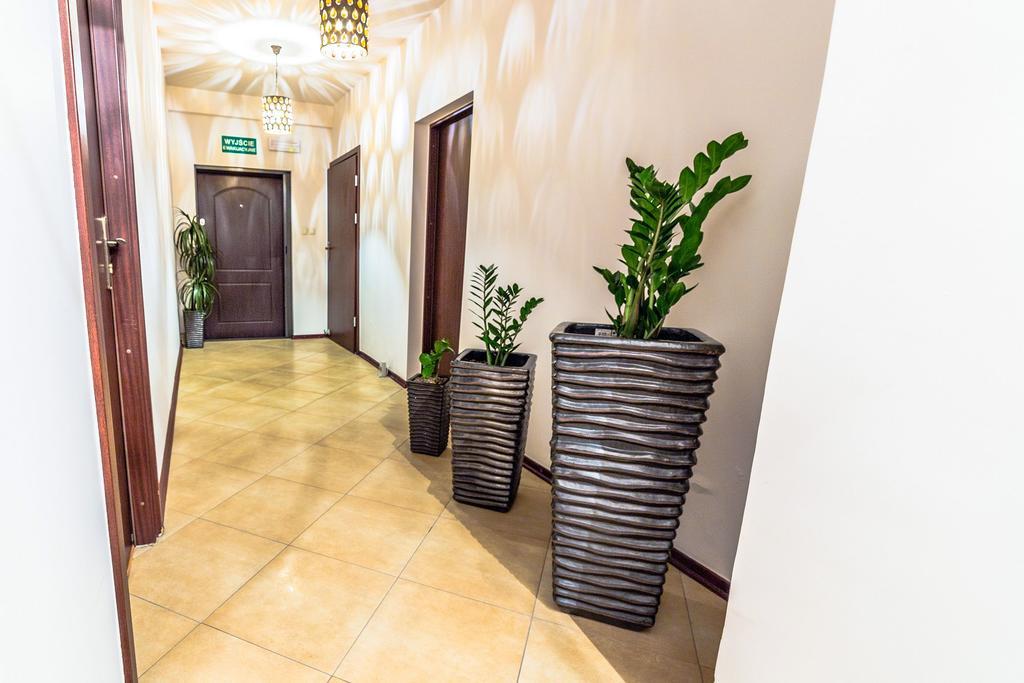 Hotel Tm Радом Экстерьер фото